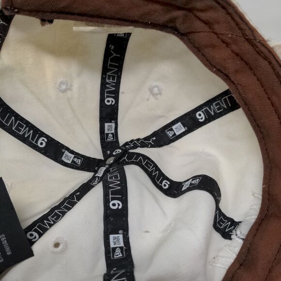 WOW! Slideback Hat White OSFM Embroidered 6 Panel New Era 9Twenty - Picture 8 of 8